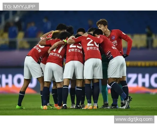 上海申华与重庆当代的激烈对决谁能在赛场上笑到最后