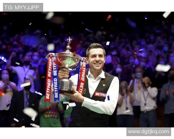 宾汉姆与瑞恩戴激战正酣谁将夺得斯诺克赛场的荣耀桂冠 宾汉姆与瑞恩戴激战正酣谁将夺得斯诺克赛场的荣耀桂冠